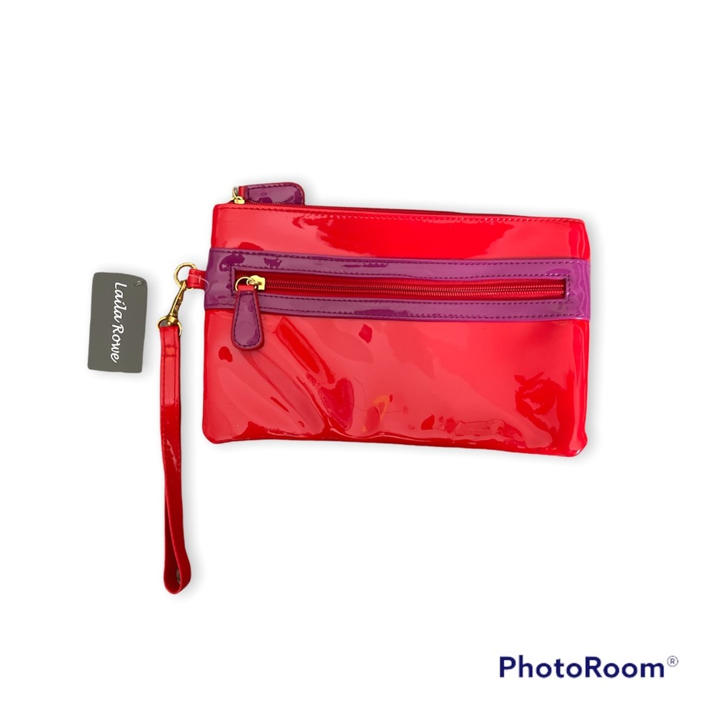 🆕NWT Laila Rowe glossy red wristlet/clutch